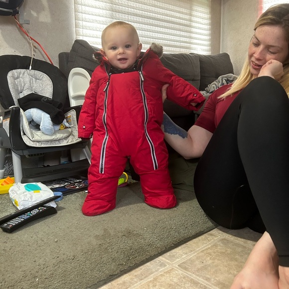 Meet your Posher, Jocelyn - Picture 1 of 1